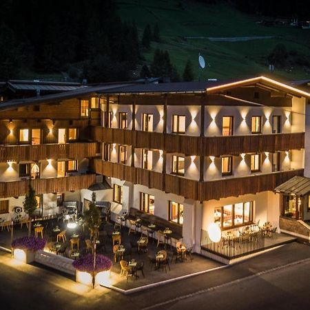 First Mountain Hotel Oetztal Längenfeld Dış mekan fotoğraf