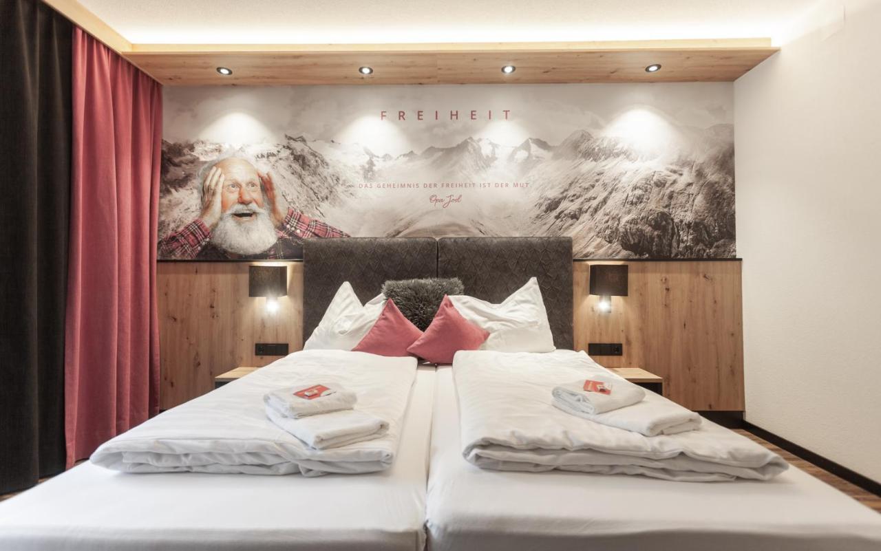First Mountain Hotel Oetztal Längenfeld Dış mekan fotoğraf
