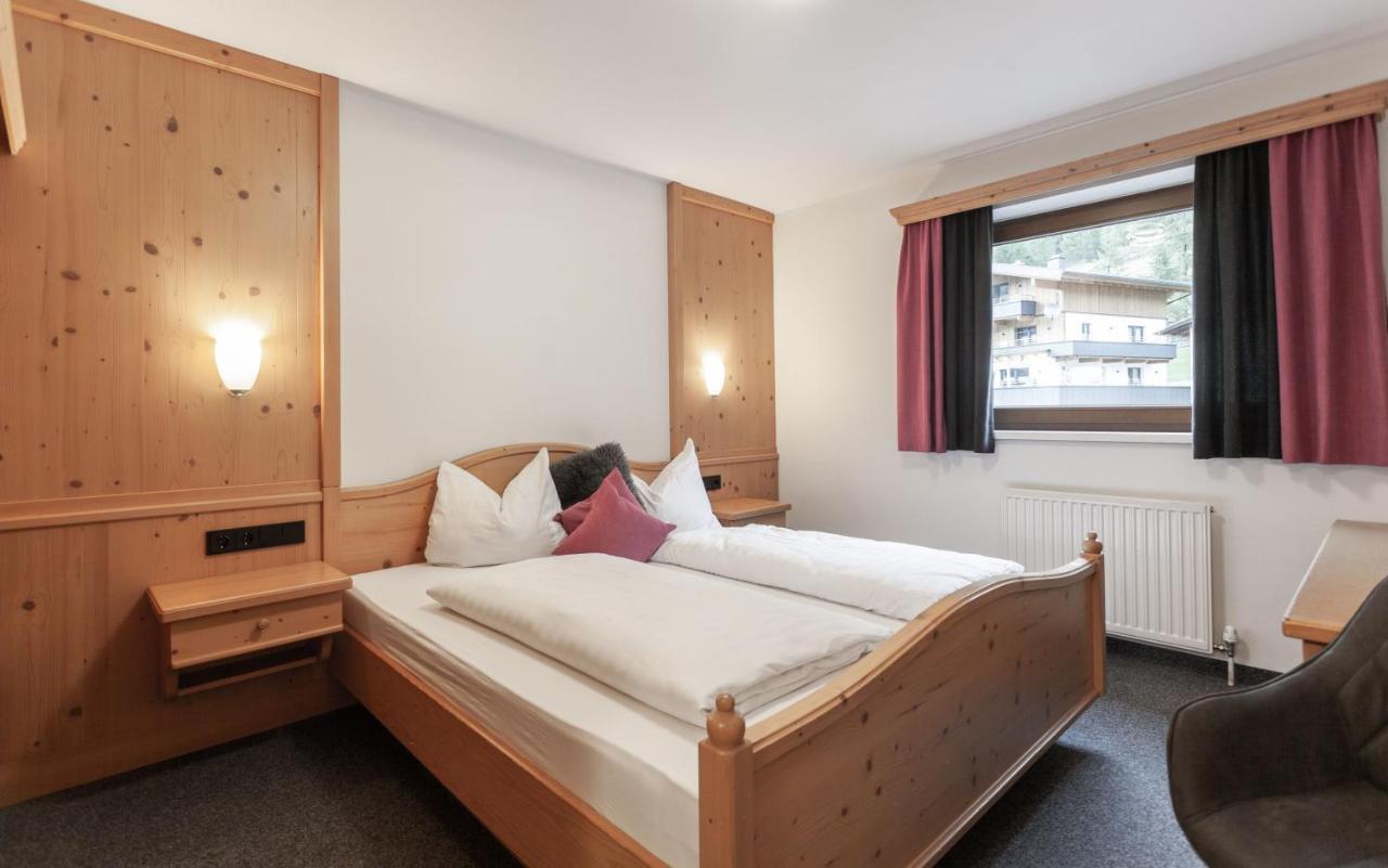 First Mountain Hotel Oetztal Längenfeld Dış mekan fotoğraf