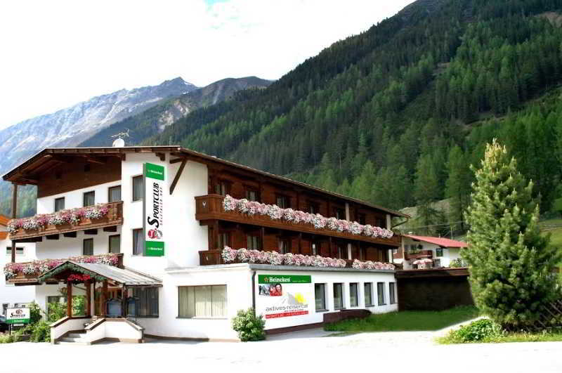 First Mountain Hotel Oetztal Längenfeld Dış mekan fotoğraf