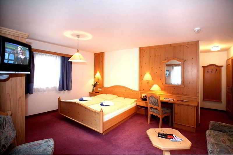 First Mountain Hotel Oetztal Längenfeld Dış mekan fotoğraf